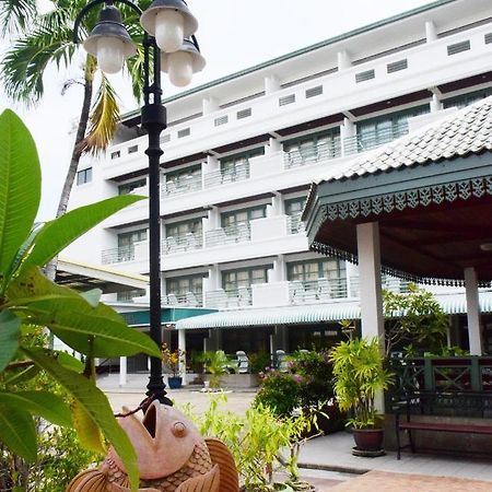 Puangpen Villa Hotel HHQ Eksteriør bilde